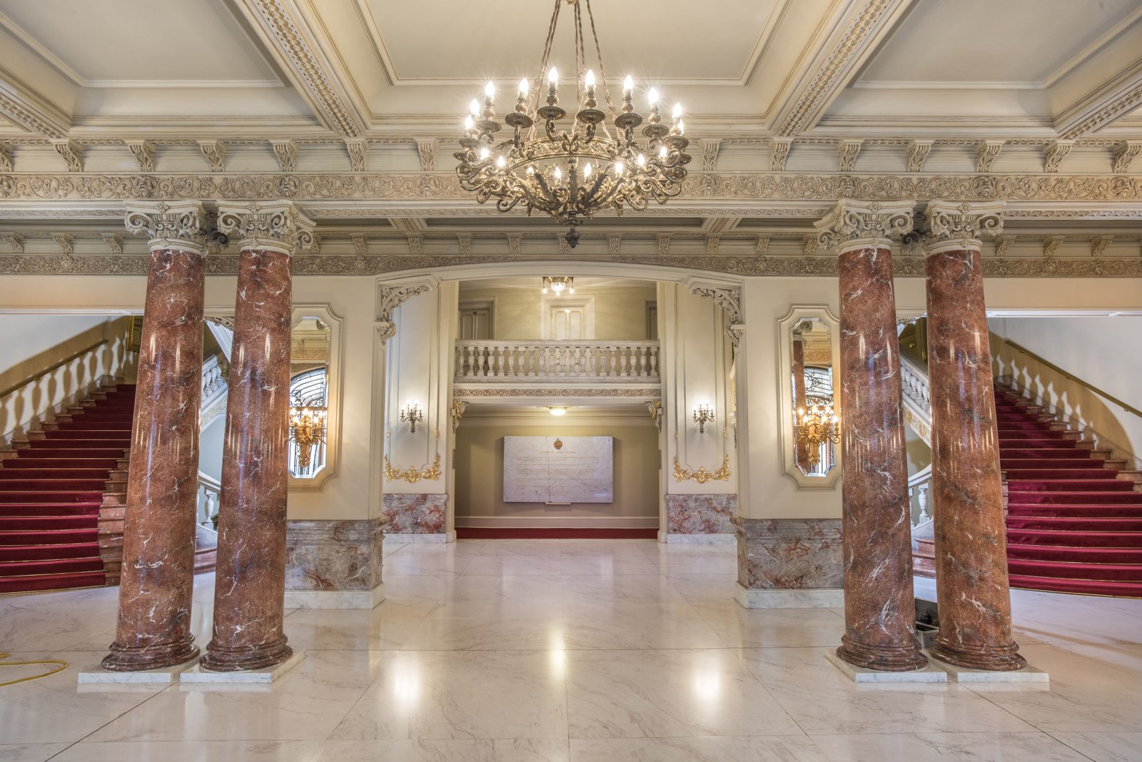 RECUPERACIÓN Y RESTAURACIÓN DEL TEATRO MUNICIPAL DE LIMA.